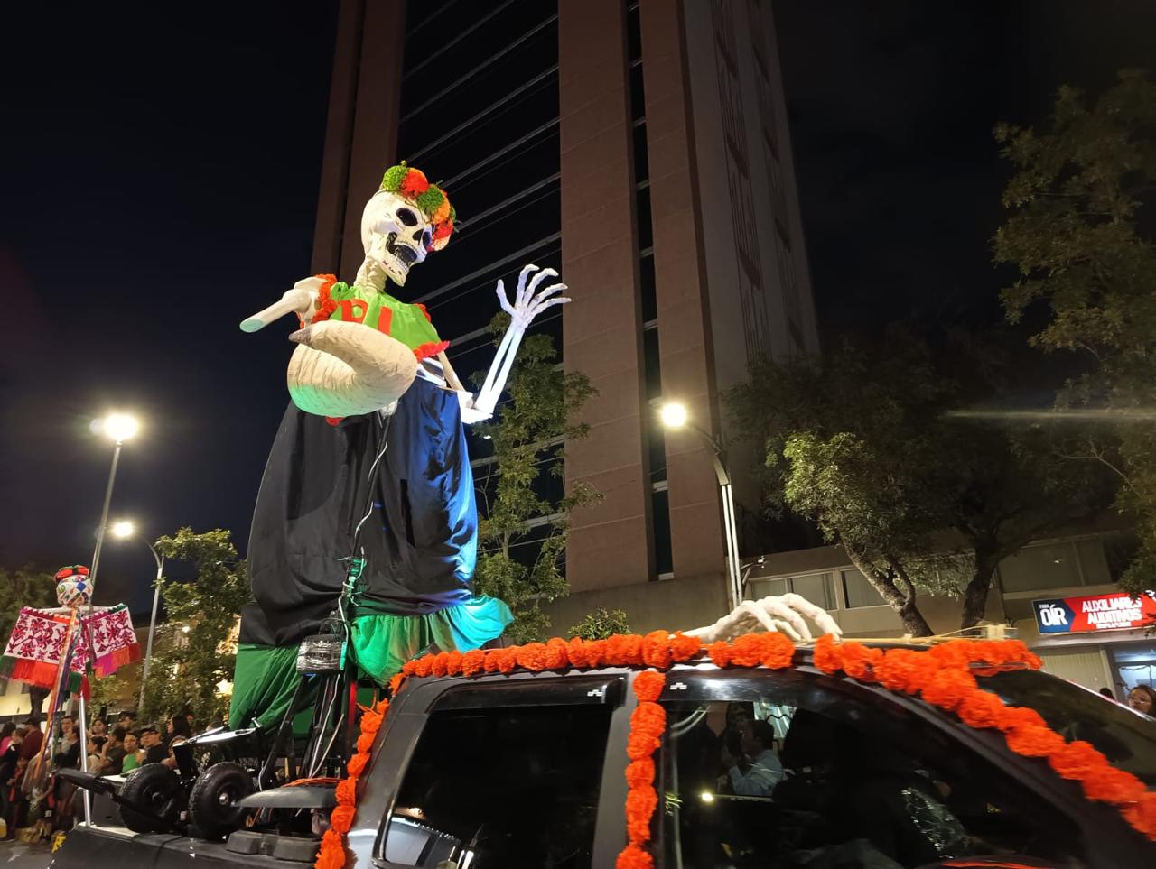 Celebración de Xantolo 2025 paraliza el centro de la capital potosina