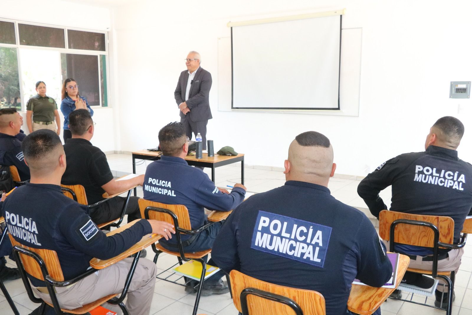 SSPCE refrenda respaldo a municipios para fortalecer la seguridad pública