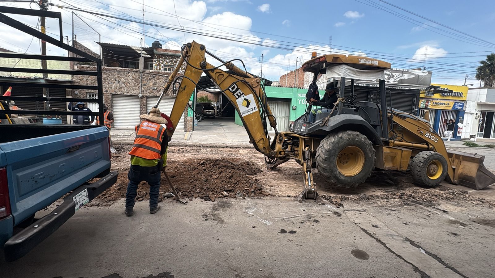 Ayuntamiento intensifica trabajos de bacheo en más de 30 calles de la ...
